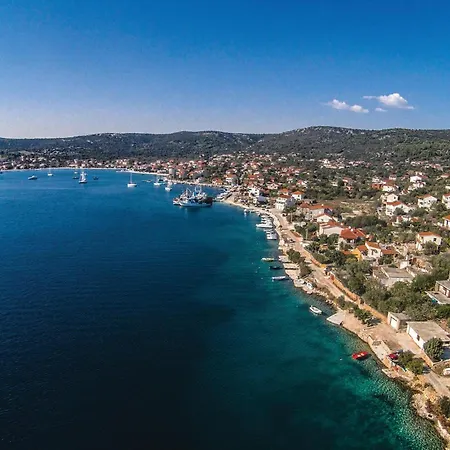 Atemberaubende In Mit Meerblick * Vinišće