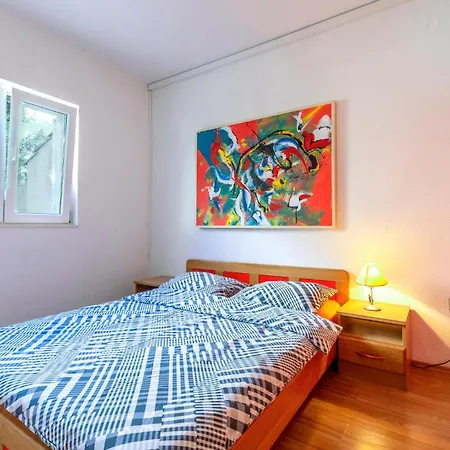 Beautiful In With Kitchen Apartment Vinisce