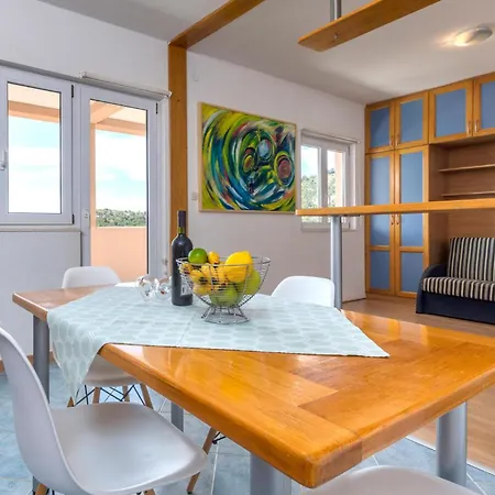 Beautiful In With Kitchen Apartment Vinisce